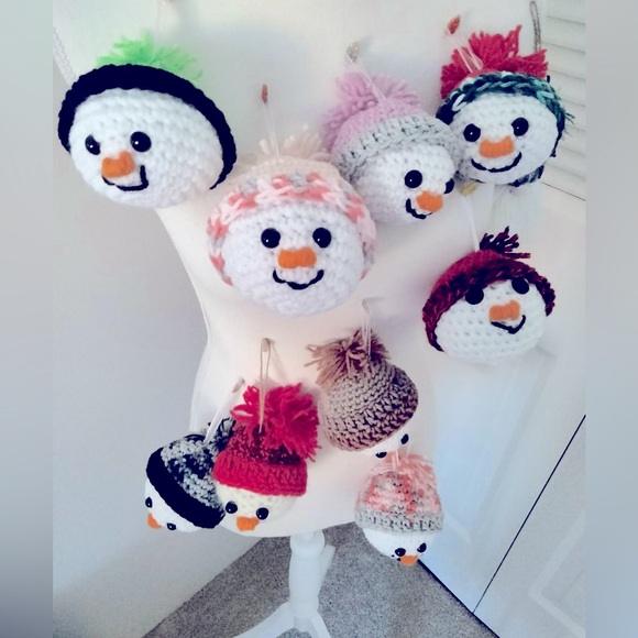 Crochet Snowman Christmas Ornament - Picture 1 of 1
